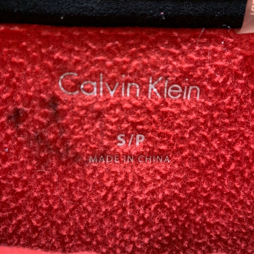 Calvin Klein sweater - Picture 4 of 4